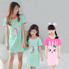 Летняя хлопковая ночная рубашка с рисунком единорога для девочек, ночное платье для мамы и детей, детская одежда для сна с героями мультфильмов, Детская Пижама, ночная рубашка 2024 - купить недорого