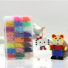 24 цвета Perler Beads 5500 шт набор коробок из 5 мм Хама бусины для детей Обучающие головоломки diy игрушки предохранители бусины Pegboard 2024 - купить недорого