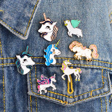 Мультфильм Pegasus лошадь Альпака сборная брошки пуговицы заколки джинсовая одежда значок милые животные ювелирные изделия подарок сюрприз для детей 2024 - купить недорого