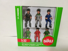 SIKU 1:32 Farmer Tractor Driver Figure  toy 2024 - buy cheap