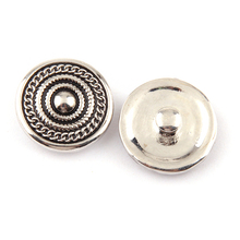 Frete grátis promoção contas de decoração de corrente de liga de 1.8-2cm faça você mesmo botão amuletos de metal 2024 - compre barato
