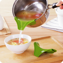 1 PC Kitchen Pot Round Deflector Edge Creative Kitchen Tools Liquid Silicone Funnel  Kitchen Tools Kitchen Accessories 2024 - buy cheap