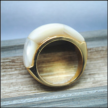 1PC mujeres anillos de moda de agua salada anillos de concha de mar concha de perla de fiesta de lujo anillos de boda tamaño 19mm de diámetro 2024 - compra barato