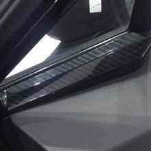 YAQUICKA 2 Pçs/set Tiras de Decoração Interior Do Carro Porta Da Frente de UM Pilar Tampa Guarnição Adesivos Para Toyota CHR C-HR 2016 2017 2018 2024 - compre barato