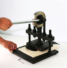 Máquina de troquelado Manual para artesanías de cuero, cortador de papel, hoja de PVC EVA, perforadora 2024 - compra barato
