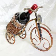 Soporte de hierro para vino, estante de ratán tejido a mano, modelo de triciclo, Decoración práctica para el hogar, Estilo Vintage, europeo 2024 - compra barato