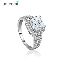 LUOTEEMI Engagement Ring for Women White Gold-Color Wedding Square CZ Crystal Jewelry Trendy Bague Luxury Bijoux Accessories 2024 - compra barato