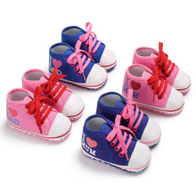 Zapatos de lona informales para niño y niña de 0 a 1 años, calzado de primavera y otoño para bebé, amor, papá, amor de madre 2024 - compra barato