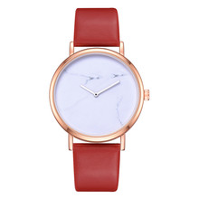 Новая мода мраморный циферблат часы для женщин Изысканный кожаный ремень девушка браслет часы дамы кварцевые платье часы reloj часы 45 2024 - купить недорого