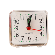 Reloj despertador cuadrado para cama pequeña, caja transparente, reloj de viaje compacto, Mini reloj silencioso de escritorio para niños y estudiantes, 5,8x5,5x2,2 cm, 1 ud. 2024 - compra barato