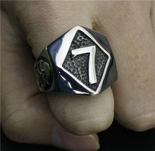 2016 популярное кольцо с номером 7 316L из нержавеющей стали, высокое качество, модный новый дизайн, байкерское кольцо Lucky 7 2024 - купить недорого
