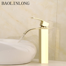 Золотой латунный Смеситель для ванной комнаты кран палубного крепления раковины смеситель водопад кран 2024 - купить недорого
