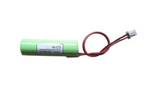 O envio gratuito de 4 pçs/lote 1.2 V AA 700 mah Ni-Cd bateria recarregável luz de emergência 2024 - compre barato