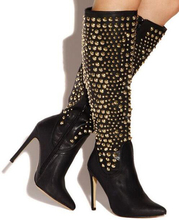 Botas hasta la rodilla con punta puntiaguda para mujer, botines de tacón alto con remaches dorados, zapatos de vestir sexys, novedad 2024 - compra barato