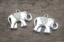 Pcs Elefante encantos Antiqued Encantos de prata Tibetano Elefante Pingentes de 15 25x21mm 2024 - compre barato