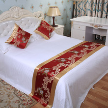 Classical and elegant safflower bed flag Hotel Towel Bedding cover Wedding Party Home Decor New Chinese Style Red table runner 2024 - buy cheap