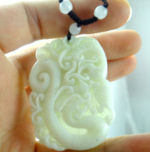 50*37 MM Atacado Liantian Chinês pedra natural mão-cinzelado estátua de Dragão amuleto pingente de colar de pedra 2024 - compre barato