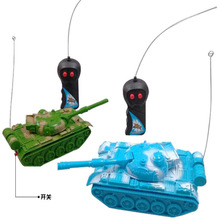 Двухполосный танк с дистанционным управлением, электрический пульт дистанционного управления, детский игрушечный танк с дистанционным управлением, модель игрушки, детский подарок 2024 - купить недорого