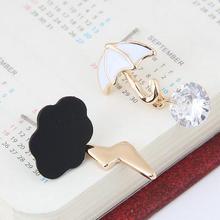 Pendientes de moda con forma de nube para mujer y niña, aretes de felpa, nueva moda, regalo, joyería con estilo 2024 - compra barato