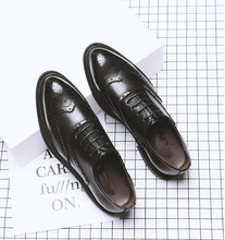Zapatos planos de cuero Brogue tallado para hombre, calzado de vestir de piel sintética con punta puntiaguda, 46 47 talla grande, 2018 2024 - compra barato