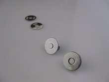 Juego de broches magnéticos finos para bolso, cierre de Metal, botones, manualidades de costura, color negro, 18mm, 20 unidades 2024 - compra barato