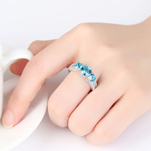 Новое поступление, посеребренное кольцо, горячее предложение, 3 сияющих кристалла, красный, белый и синий цвета, для женщин, Свадебная вечеринка, ювелирные изделия 2024 - купить недорого