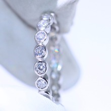 Brilhante joias de luxo 100% pura prata esterlina 925 empilhada branca transparente 5a zircônia cúbica feminina aliança de casamento anel de presente 2024 - compre barato