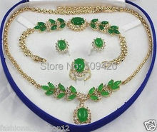 Envío gratis Venta al por mayor conjunto de piedra de jade verde collar pulsera anillo pendiente 2024 - compra barato
