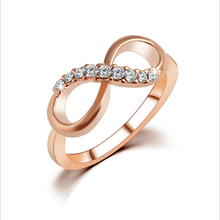 Elegante anillo de 8 formas para mujeres de moda, joyería para dedos, anillos de cristal con diamantes de imitación de color oro rosa, tamaño 6/7/8/9 2024 - compra barato