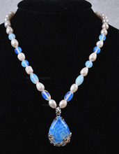 XGR6Y5 envío gratis> blanco auténtico perla cultivada Akoya/colgante de piedra lunar de Sri Lanka (28x35mm) collar 2024 - compra barato