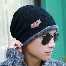 Chapéu de inverno masculino 2017, chapéus de malha preta e da moda, chapéu de outono, grosso e quente, gorro skullies de malha macia, gorros de algodão 2024 - compre barato