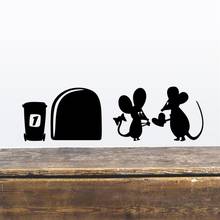 Забавные наклейки на стену Love Mouse с отверстиями для детских комнат, виниловая настенная живопись, украшение дома, винтажный постер 2024 - купить недорого
