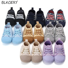 Детская обувь для девочек; Новинка; классические парусиновые спортивные кроссовки для новорожденных мальчиков; обувь для начинающих ходить; нескользящая обувь на мягкой подошве для малышей 2024 - купить недорого