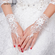 Barato curto luvas de noiva diamante laço artesanal belas luvas de casamento 2024 - compre barato