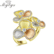 Mytys Adjustable Open Cuff Charming Flowers Ring for Women Dubai Fashion Design Jewelry Elegant Accessory Three Gold Ring R2080 2024 - buy cheap