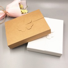 Cajas de Embalaje de papel de trébol hechas a mano, cuchillo de pastel, tenedor, caja de regalo para galletas y dulces, 50 Uds., 160x126x25mm 2024 - compra barato