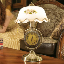 Lámpara de mesa americana de vainilla para dormitorio, retro, estilo chino, con guantes de cristal decorativos para salón, regulable, old Shang 2023 - compra barato