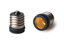 50Pcs/lot E17 to E14 Lamp Adapter Converter Led Halogen CFL light bulb lamp adapter E14~E17 adapter converter 2024 - buy cheap