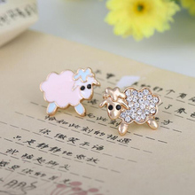 Grace Jun-pendientes pequeños de esmalte y diamante de imitación para niña y niña, aretes pequeños, sin perforación, estilo coreano 2024 - compra barato