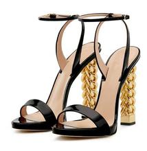 Сандалии женские из лакированной кожи, дизайнерские босоножки на золотом каблуке, вязаные на металле, классические модные туфли для вечерн... 2024 - купить недорого