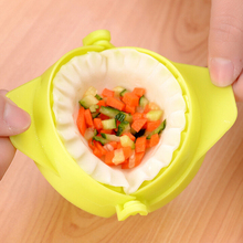 Jiaozi-Molde de prensa para hacer dumplings, utensilio de cocina respetuoso con el medio ambiente, fácil de usar, para hornear, 3 colores, nuevo 2024 - compra barato