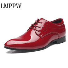 2021 nova marca de luxo clássico homem apontou toe vestido sapatos couro esculpido italiano formal oxford sapatos tamanho grande sapatos negócios 2a 2024 - compre barato