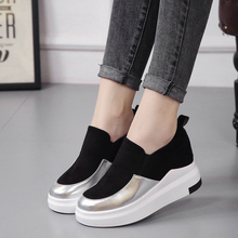 Women Loafers 2021 Autumn Women Flats Shoes Platform Sneakers Shoes Leather Casual Shoes Slip on Flats Heels Creepers Moccasins 2024 - buy cheap