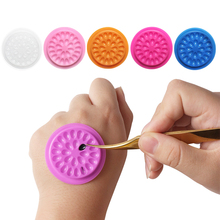 100pcsWholesale Eyelash Flower Glue Plastic Pads Stand Adhesive Pallet Lashes Holder Sticker  Makeup Tools For Eyelash Extension 2024 - buy cheap