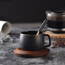 Taza de café dorada creativa Northern European Scrub Taza de Café de Cerámica juego de cucharas de té de la tarde inglesa tazas de té rojo caja de regalo 2024 - compra barato