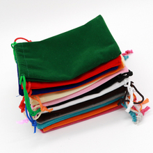 50 unids/lote Multi colores bolsa de terciopelo bolsa de 5x7 7x9 9x12 15x20cm encantos de la joyería de la pulsera de bolsas de embalaje de decoración de la boda bolsa de regalo 2024 - compra barato