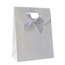 Caja de plástico blanco para dulces de Navidad, embalaje de joyería, bolsa de fiesta para bolsas de boda, 40 unids/lote, 16,5x12,5x6CM, Envío Gratis 2024 - compra barato
