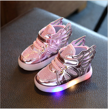 Children shoes with light 2017 Fashion glowing sneakers boys little girls shoes wings canvas flats spring kids light up shoes 2024 - buy cheap