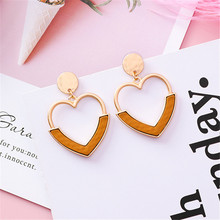 Fashion woman heart-shaped stud earrings Golden circle Metal earrings contracted design style heart earrings for women jewelry 2024 - buy cheap