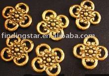 FREE SHIPPING 70pcs Antiqued gold 4-spiral-hearts square links 13mm A80G 2022 - купить недорого